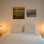 Haute Haus - Guest House